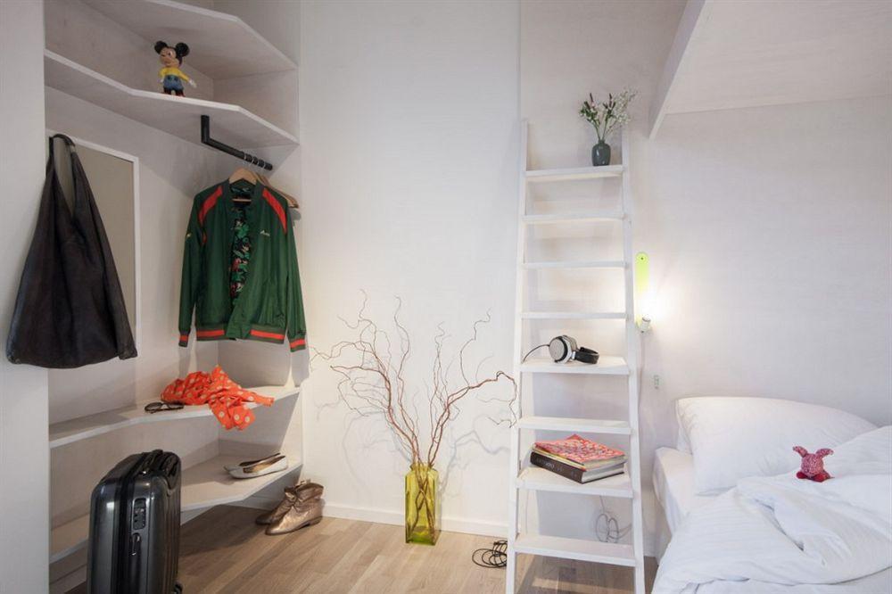 Room For Rent Unterhaching Buitenkant foto