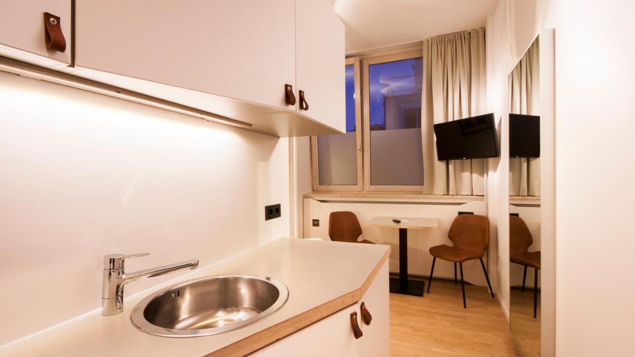 Room For Rent Unterhaching Buitenkant foto