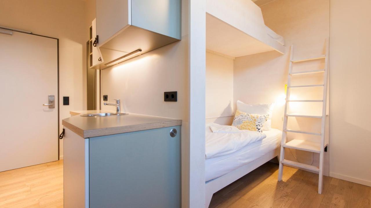 Room For Rent Unterhaching Buitenkant foto
