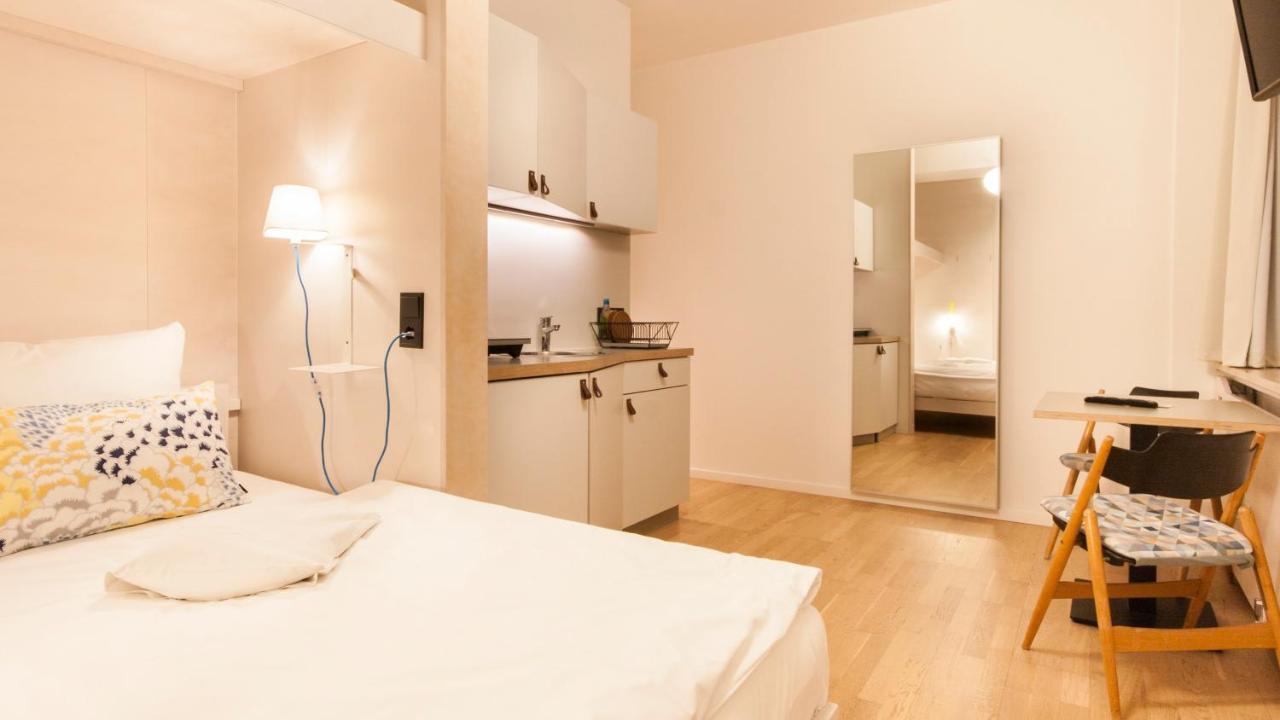 Room For Rent Unterhaching Buitenkant foto
